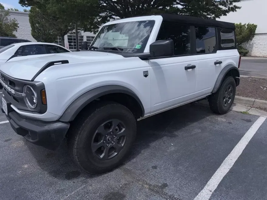 2024 Ford Bronco Big Bend photo 1
