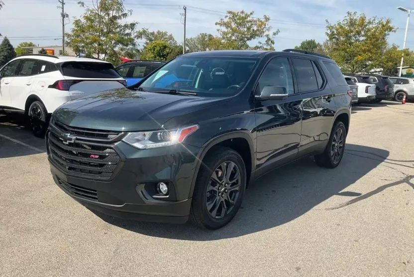 2021 Chevrolet Traverse RS photo 1