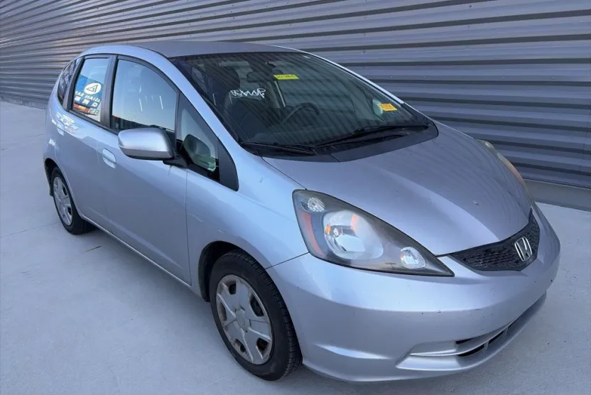 2013 Honda Fit Base photo 1