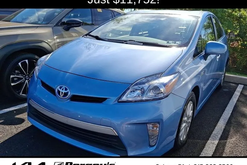 2012 Toyota Prius Plug-in photo 1