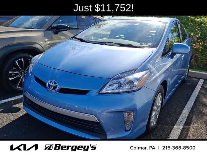 2012 Toyota Prius Plug-in photo 1