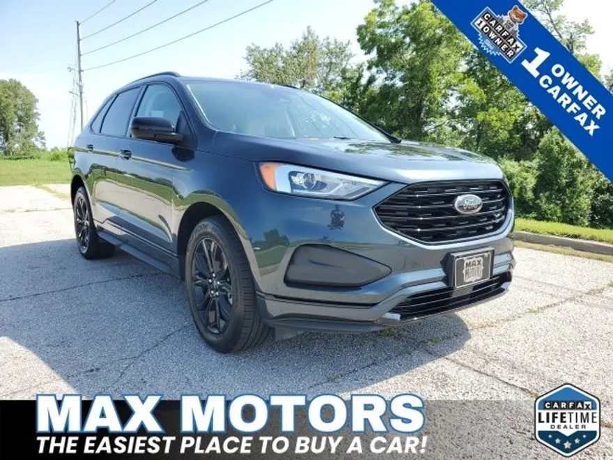 2024 Ford Edge SE photo 1