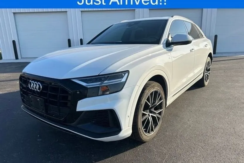 2019 Audi Q8 line Premium Plus photo 1