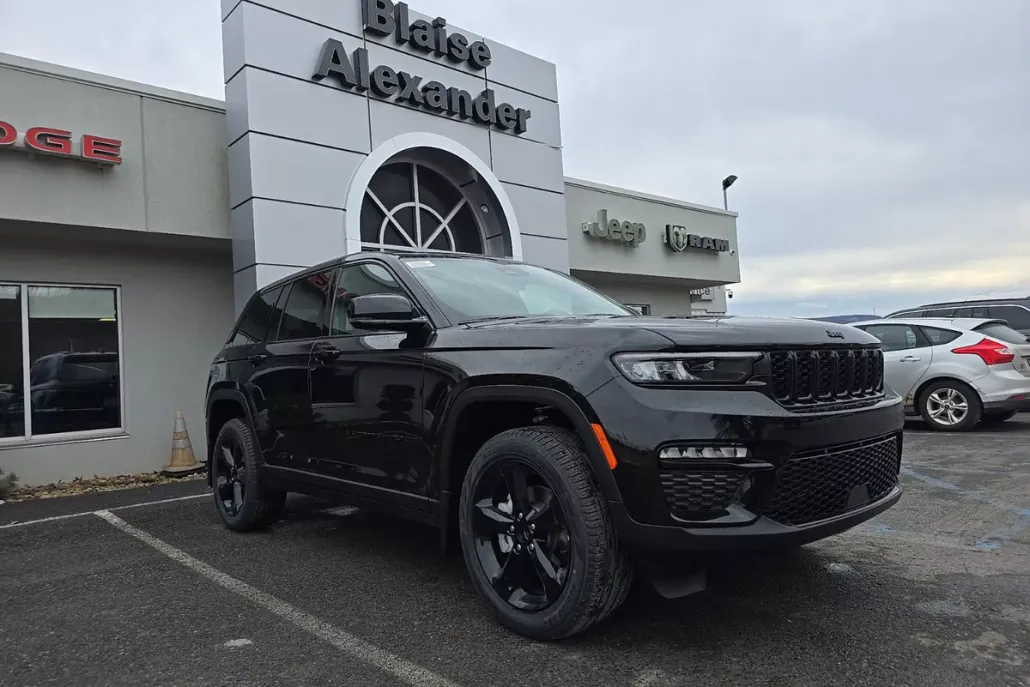 2025 Jeep Grand Cherokee Limited photo 1