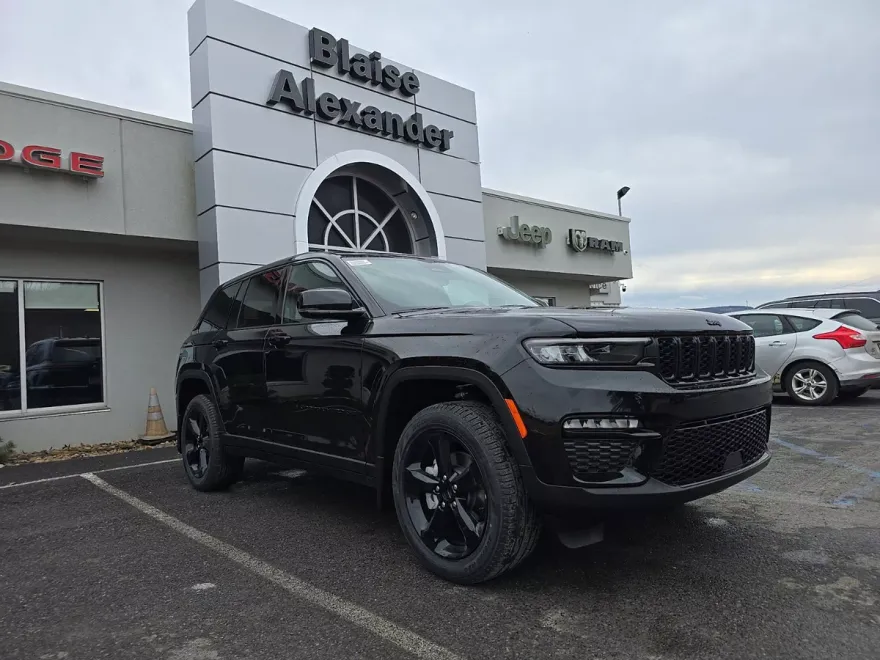 2025 Jeep Grand Cherokee Limited photo 1