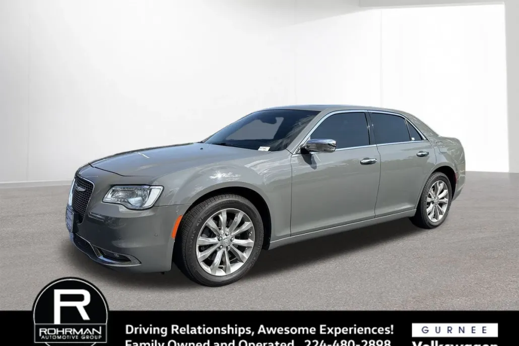 2019 Chrysler 300 Limited photo 1