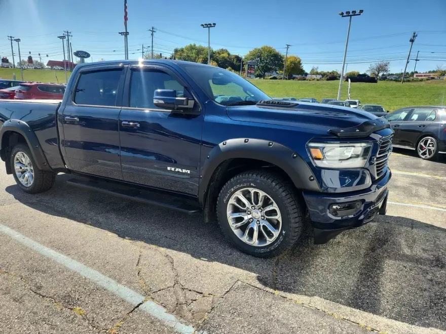 2024 Ram 1500 Laramie photo 1