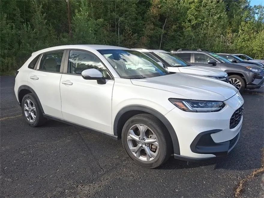 2023 Honda HR-V LX photo 1
