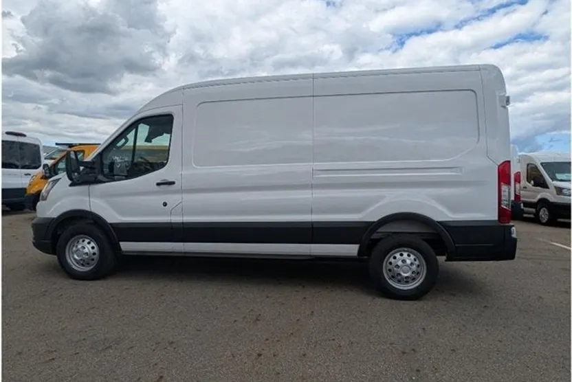 2025 Ford Transit Cargo Van photo 1