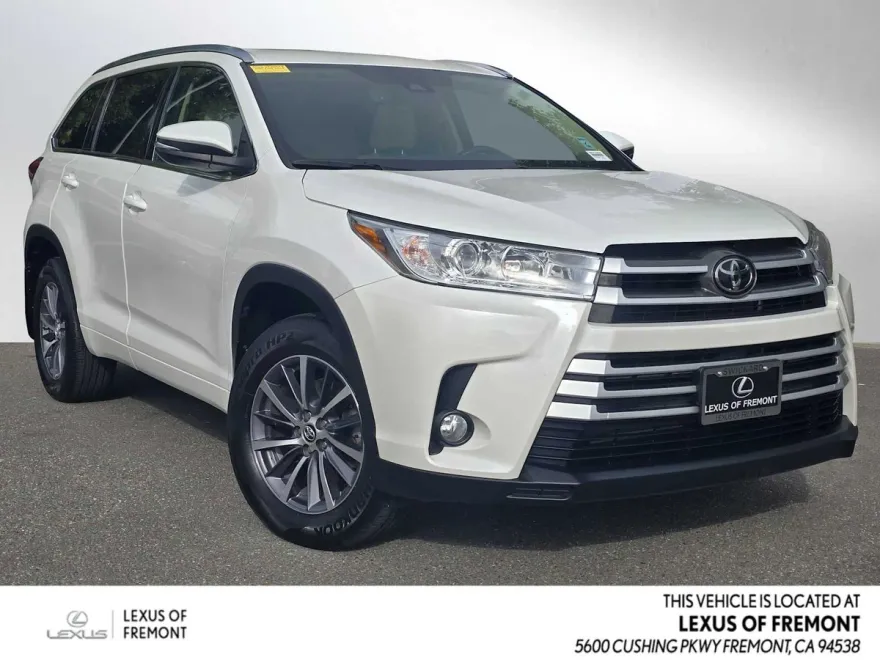 2018 Toyota Highlander XLE photo 1