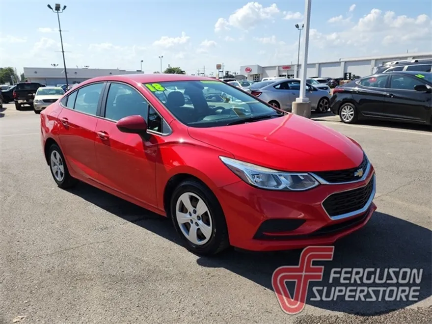 2018 Chevrolet Cruze LS photo 1