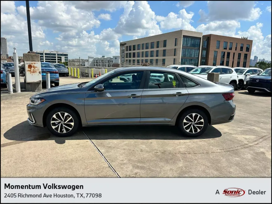 2025 Volkswagen Jetta 1.5T S photo 1