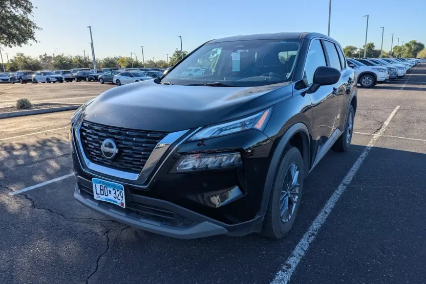 2023 Nissan Rogue S photo 1