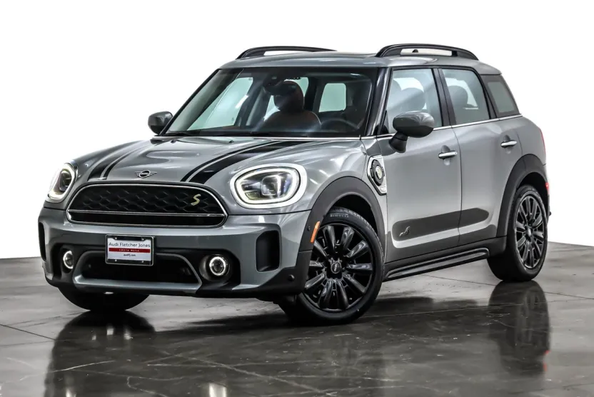 2023 Mini Countryman SE ALL4 photo 1