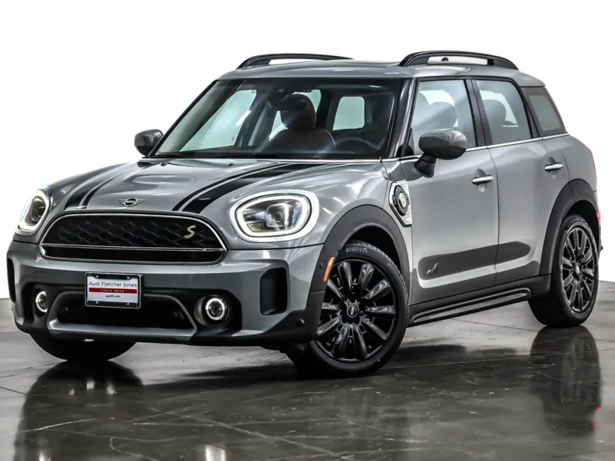 2023 Mini Countryman SE ALL4 photo 1