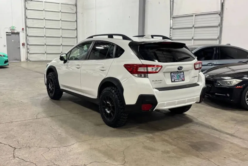 2018 Subaru Crosstrek 2.0i Premium photo 1