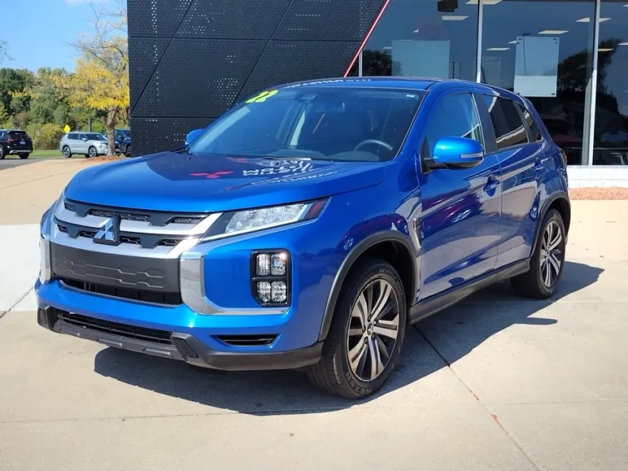 2022 Mitsubishi Outlander Sport SE photo 1