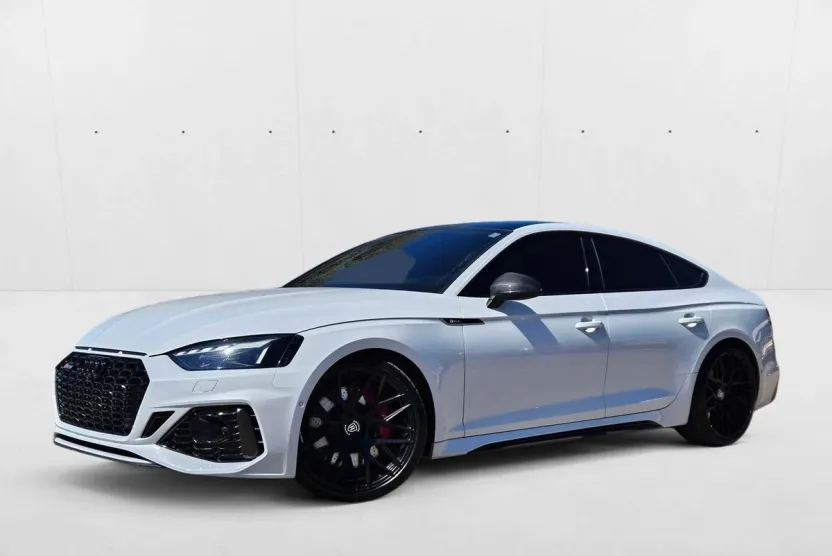 2021 Audi RS 5 photo 1