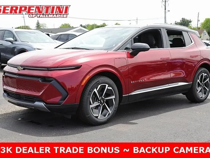2025 Chevrolet Equinox EV 1LT photo 1