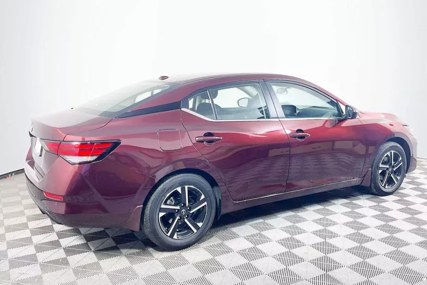 2025 Nissan Sentra SV photo 1