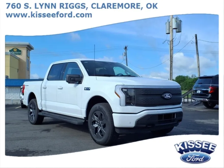 2025 Ford F-150 Lightning photo 1