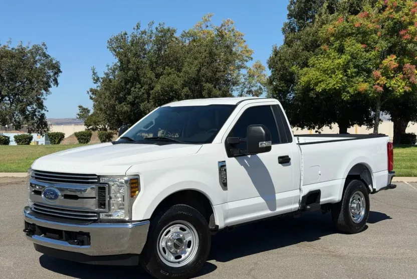 2019 Ford F-250 photo 1