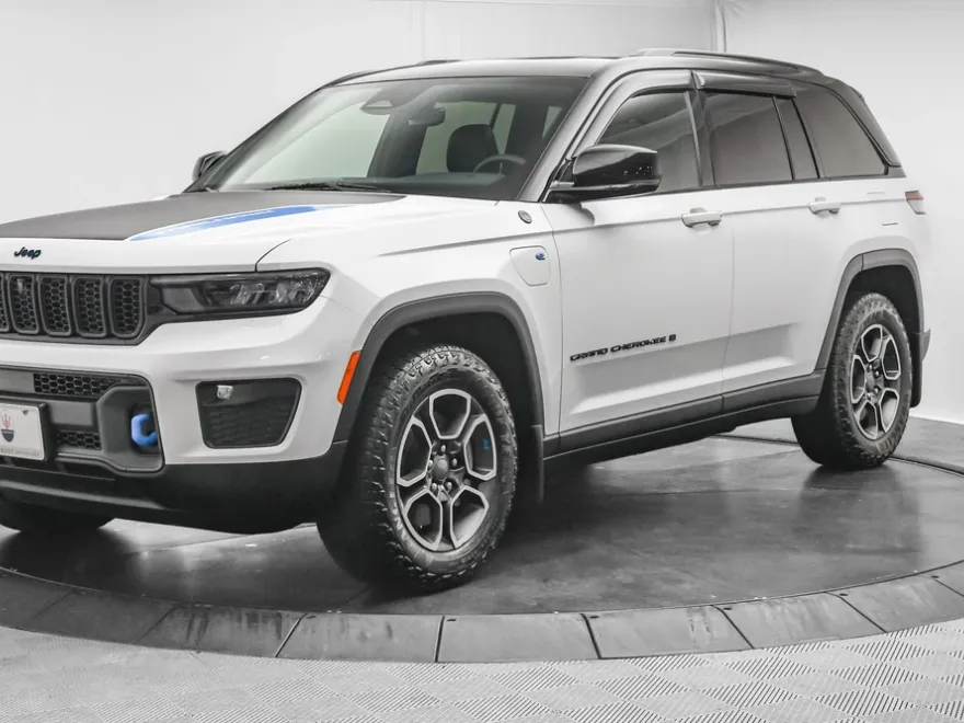 2023 Jeep Grand Cherokee Trailhawk 4xe photo 1