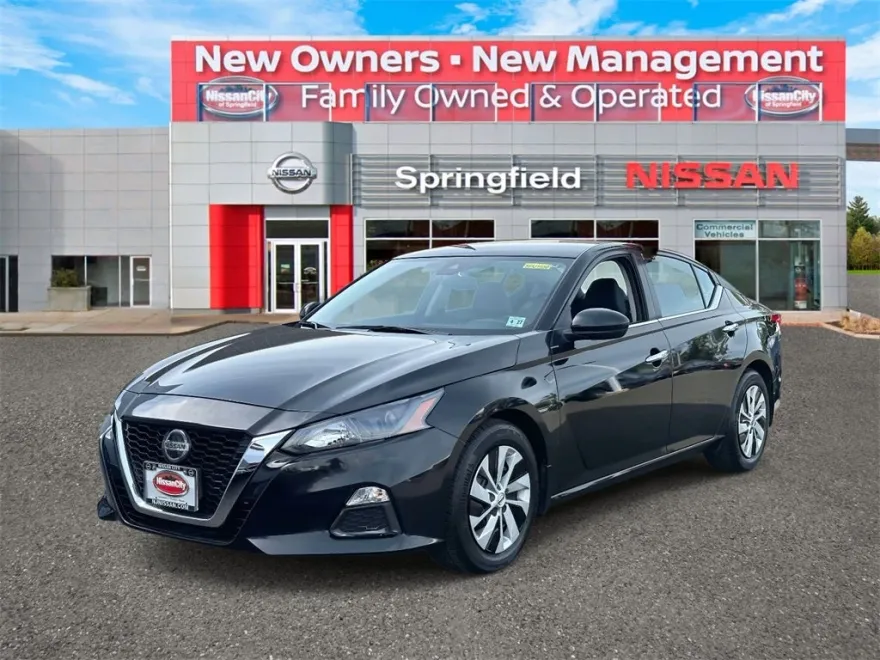 2022 Nissan Altima 2.5 S photo 1