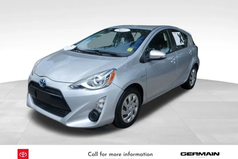 2015 Toyota Prius C Two photo 1