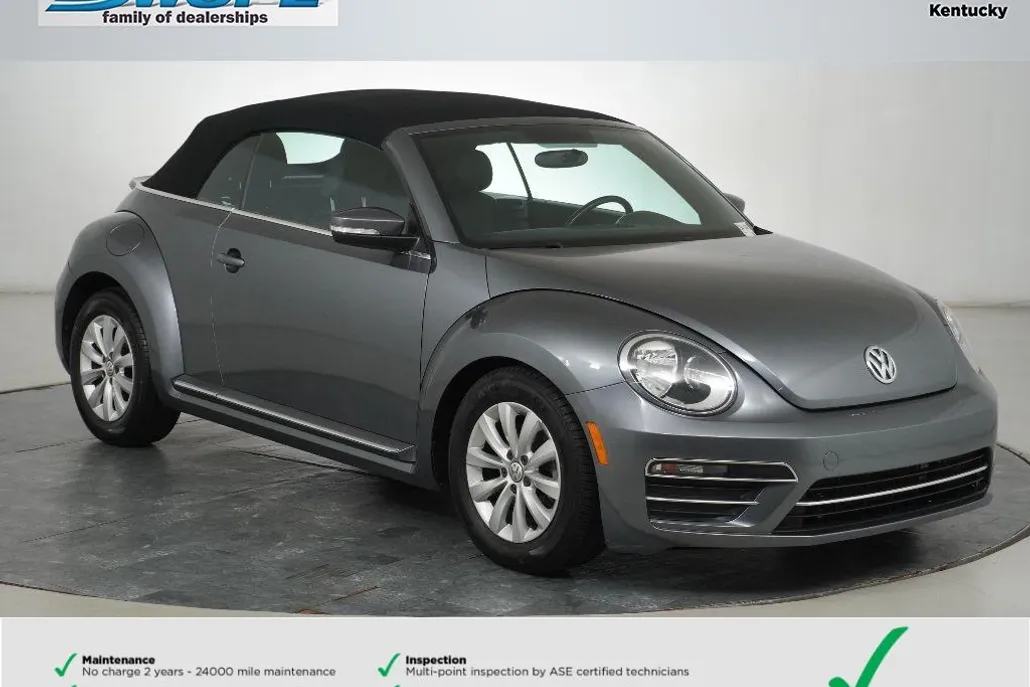 2019 Volkswagen Beetle S photo 1