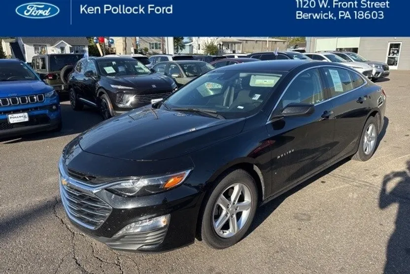 2024 Chevrolet Malibu 1LT photo 1