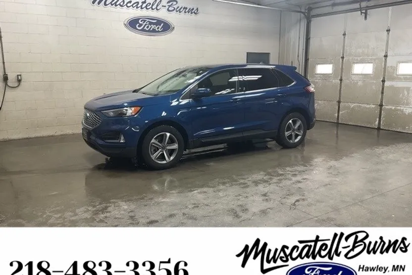 2023 Ford Edge SEL photo 1
