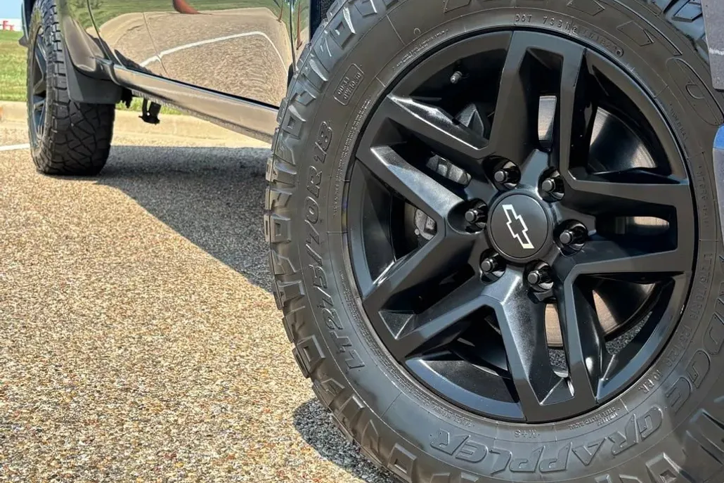 2019 Chevrolet Silverado 1500 RST photo 1