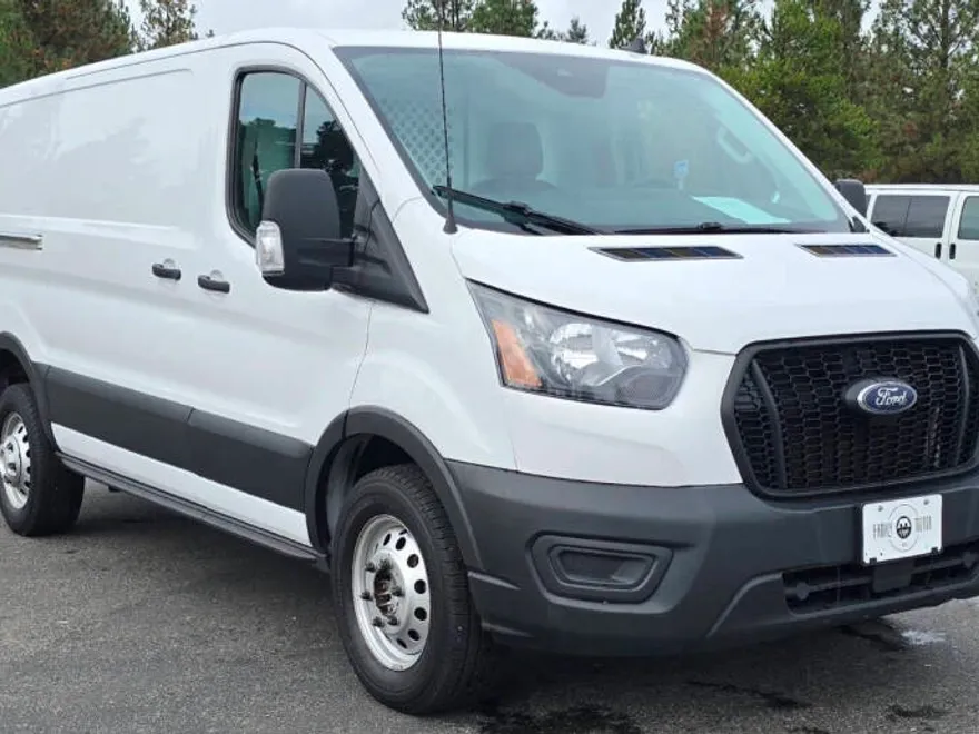 2021 Ford Transit Cargo Van photo 1