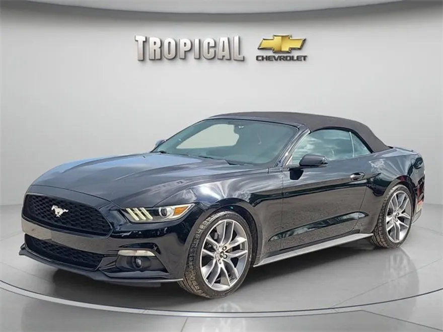 2017 Ford Mustang EcoBoost Premium photo 1