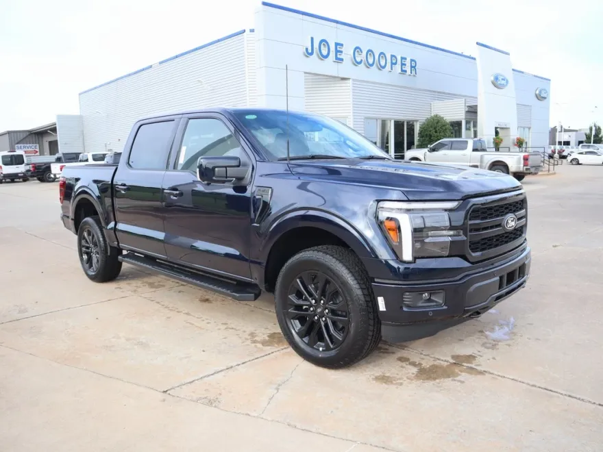 2025 Ford F-150 Lariat photo 1