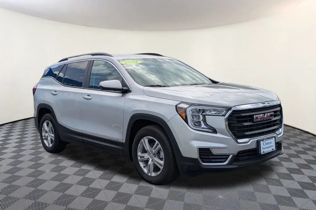 2022 Gmc Terrain SLE photo 1
