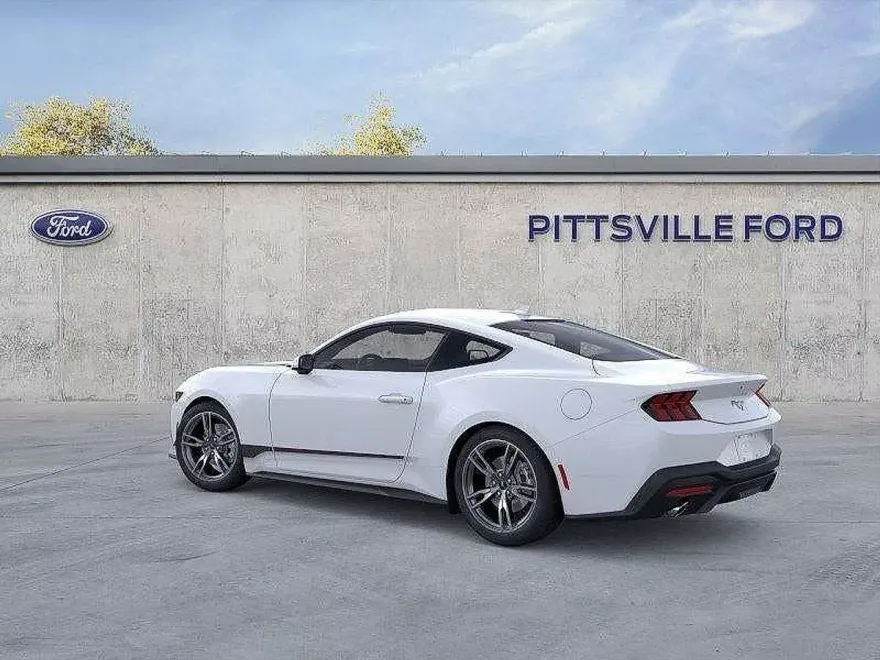 2025 Ford Mustang EcoBoost photo 1