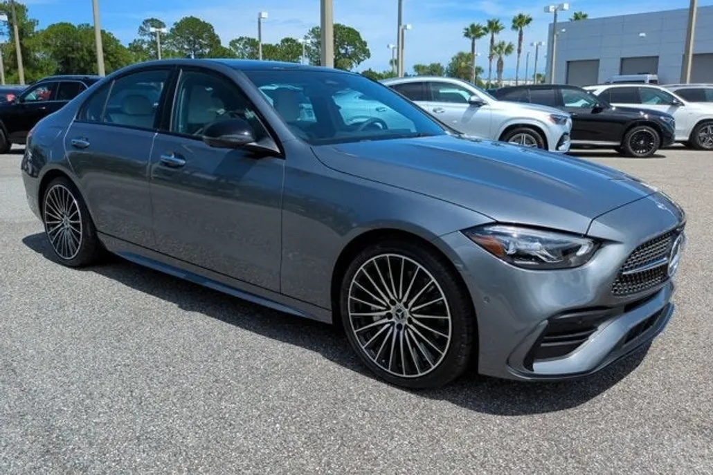 2025 Mercedes Benz C 300 photo 1