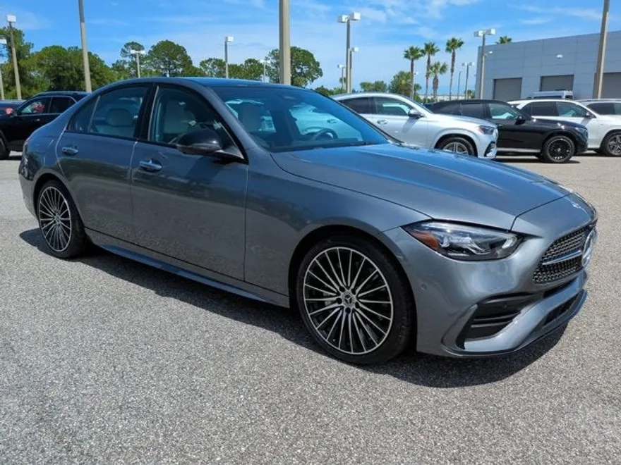 2025 Mercedes Benz C 300 photo 1
