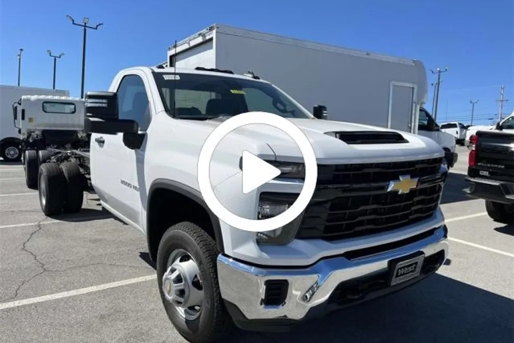 2024 Chevrolet Silverado 3500HD Work Truck photo 1