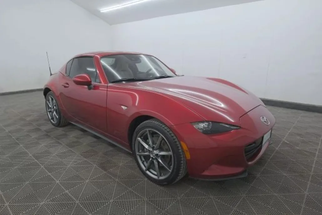 2021 Mazda MX-5 Miata Miata RF Grand Touring photo 1