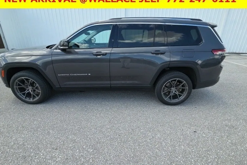 2022 Jeep Grand Cherokee Limited photo 1