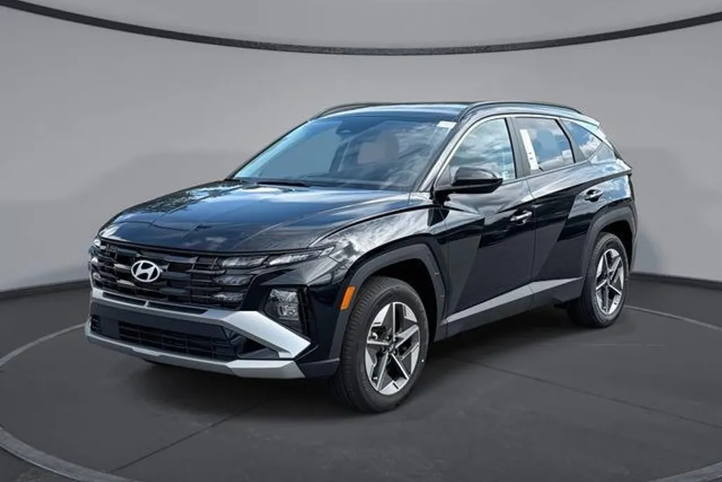 2025 Hyundai Tucson SEL photo 1