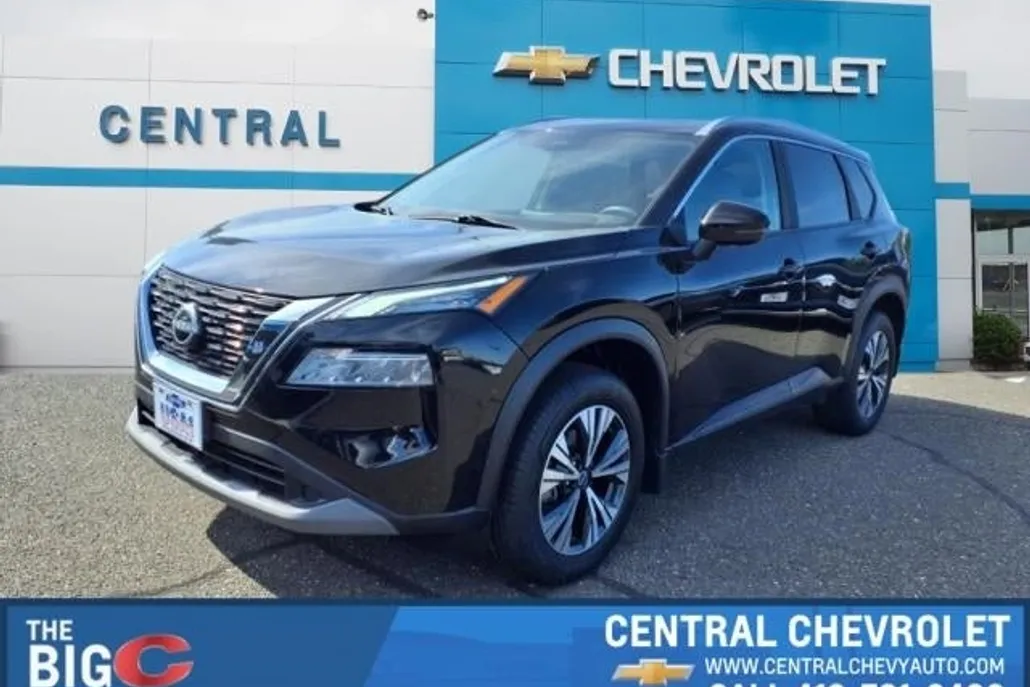 2023 Nissan Rogue SV photo 1