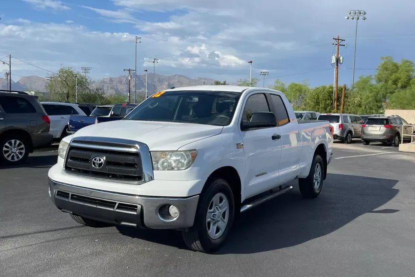 2012 Toyota Tundra SR5 photo 1