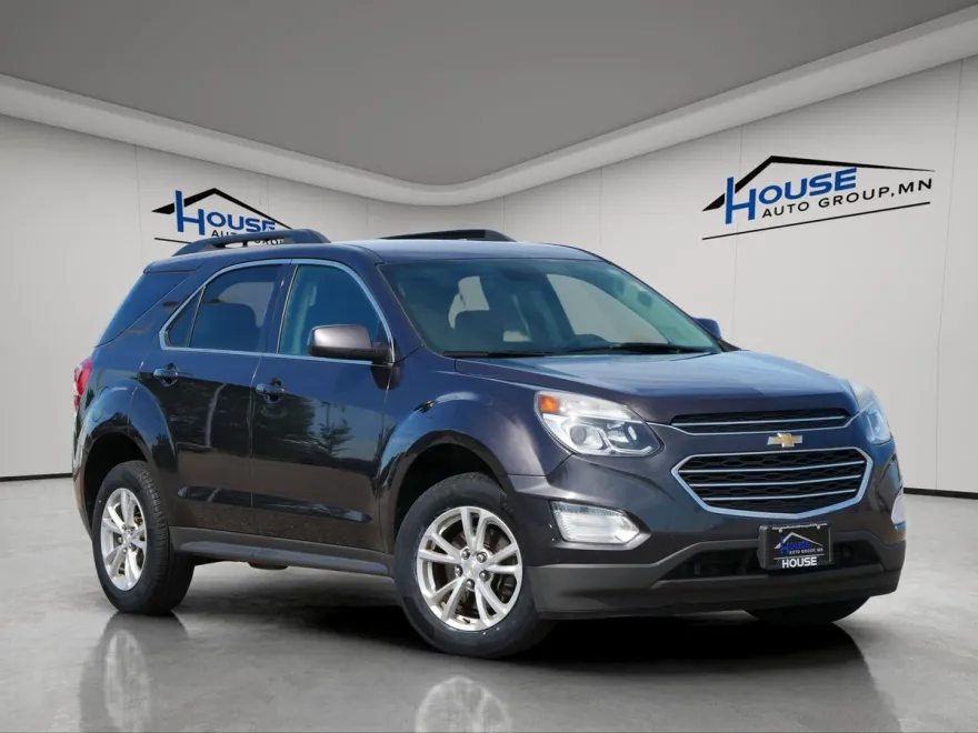 2016 Chevrolet Equinox LT photo 1