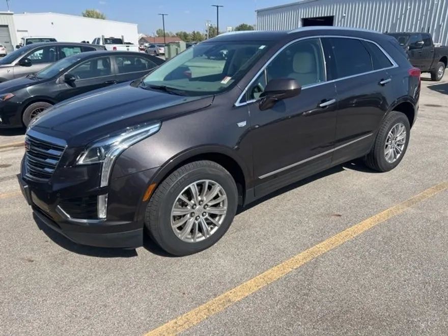 2019 Cadillac XT5 Luxury photo 1