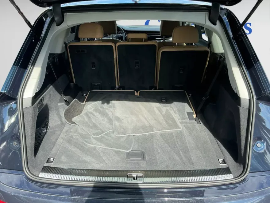 2025 Audi Q7 Premium Plus photo 1