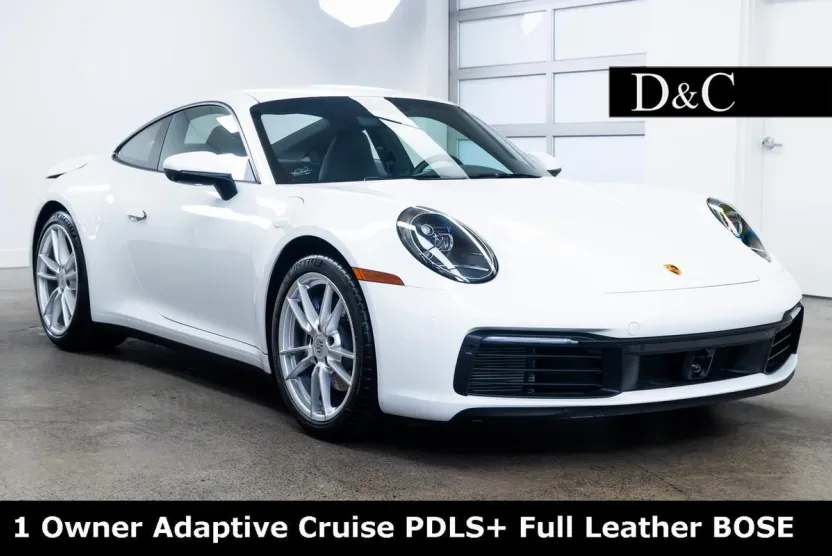 2023 Porsche 911 4 T photo 1